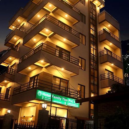 Hotel Family Ties Pvt. Ltd. Katmandou Extérieur photo