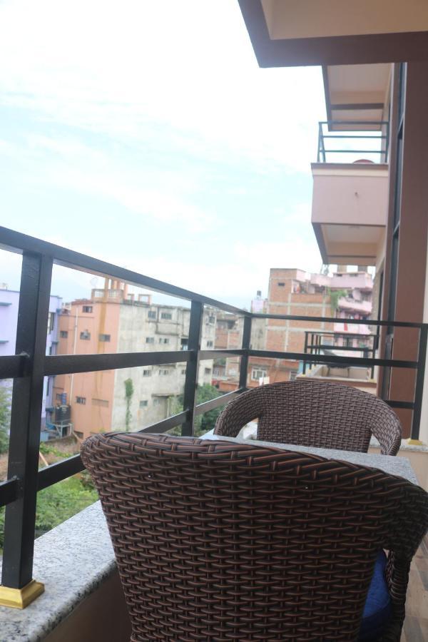 Hotel Family Ties Pvt. Ltd. Katmandou Extérieur photo